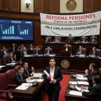 Sheinbaum-envia-al-Senado-una-reforma-para-recortar-pensiones-consideradas-exorbitantes-cifras-y-alcance-5