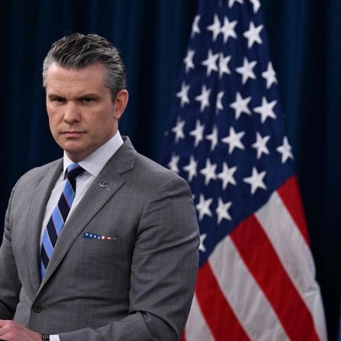Pentágono anuncia bloqueo naval de puertos iraníes; Hegseth advierte que durará “lo que sea necesario”