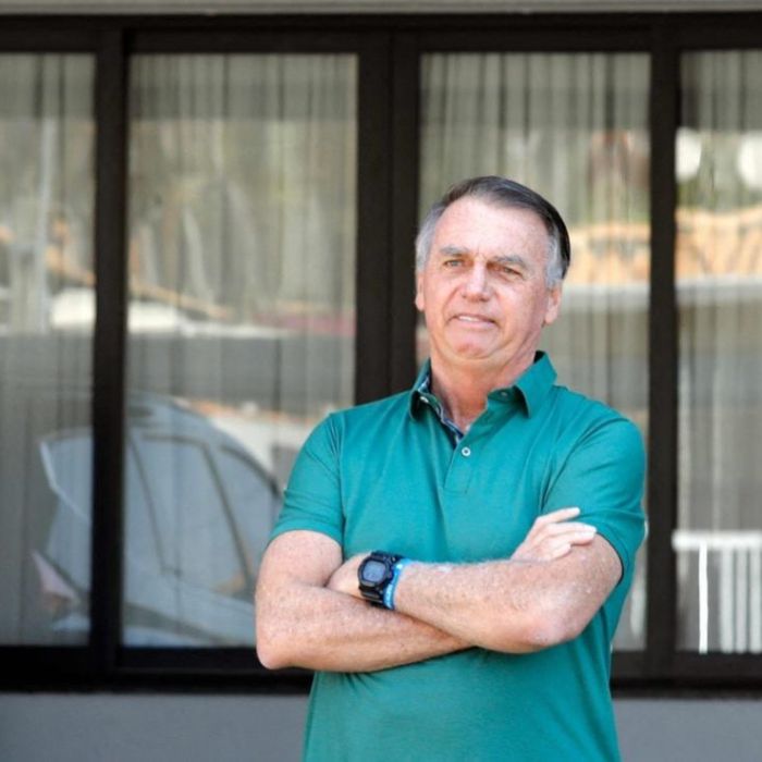 Bolsonaro es internado en Brasilia para una cirugía del hombro