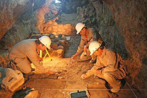Concluye la exploración del túnel bajo el Templo de la Serpiente Emplumada en Teotihuacán