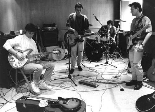 Hombres G estrena el documental “Los mejores años de nuestra vida” en cines
