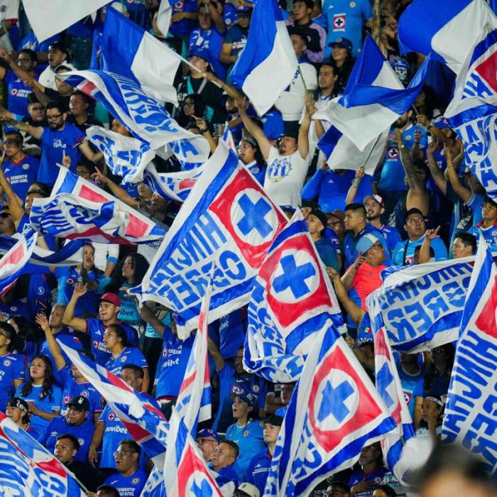 Pumas prohíbe ingreso de barras visitantes de Cruz Azul para la final en CU