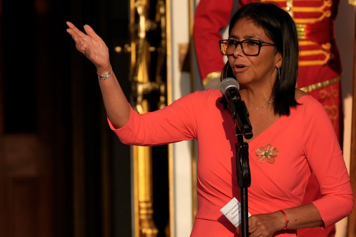 modi-y-delcy-rodriguez-se-reunen-en-nueva-delhi-para-discutir-cooperacion-energetica