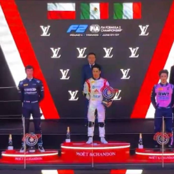 Noel León gana la sprint de la Fórmula 2 en Mónaco y se coloca sublíder del campeonato