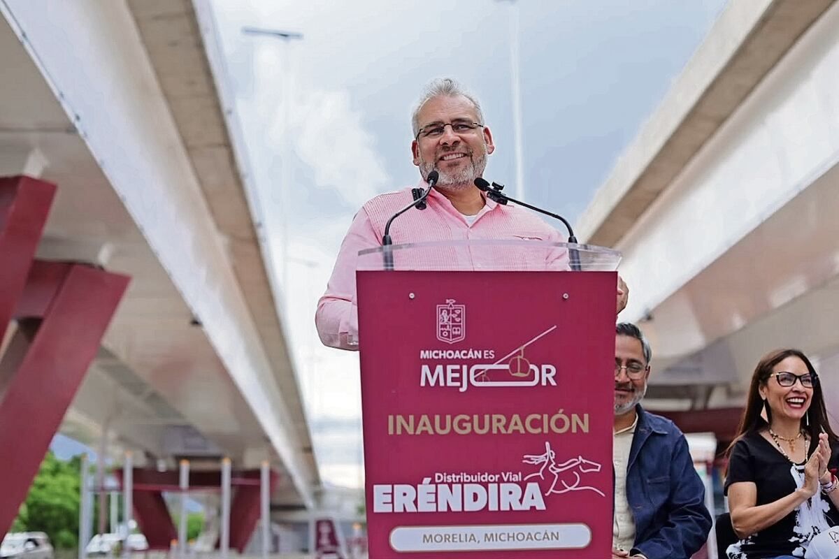 ramirez-bedolla-inaugura-el-paso-erendira-y-anuncia-inversion-en-infraestructura-vial-de-morelia