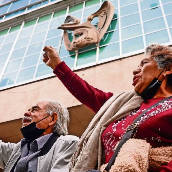 Agrupaciones obreras anuncian acciones legales contra el IMSS por cambios en Modalidad 40