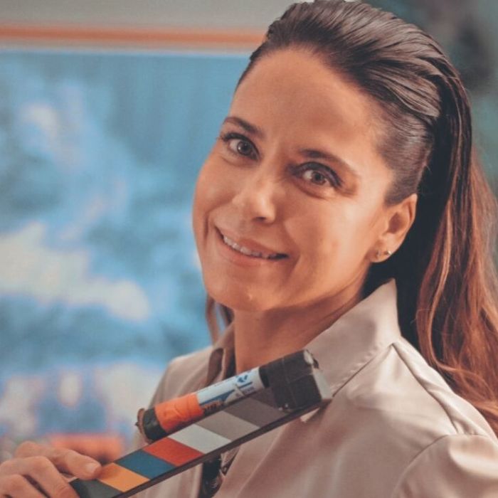 Ana Claudia Talancón conecta con su papel de madrastra en “Mi casa no es tu casa”