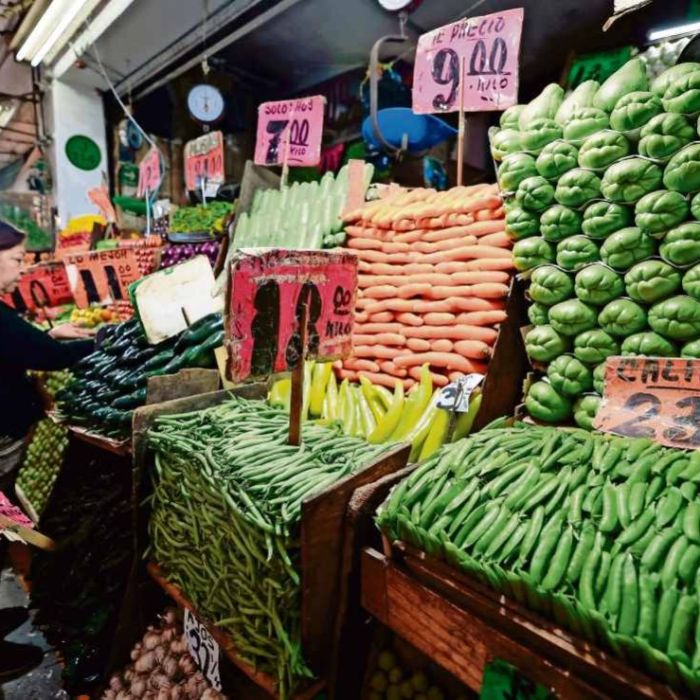 Analistas elevan a 1.4% la previsión de crecimiento del PIB de México para 2026