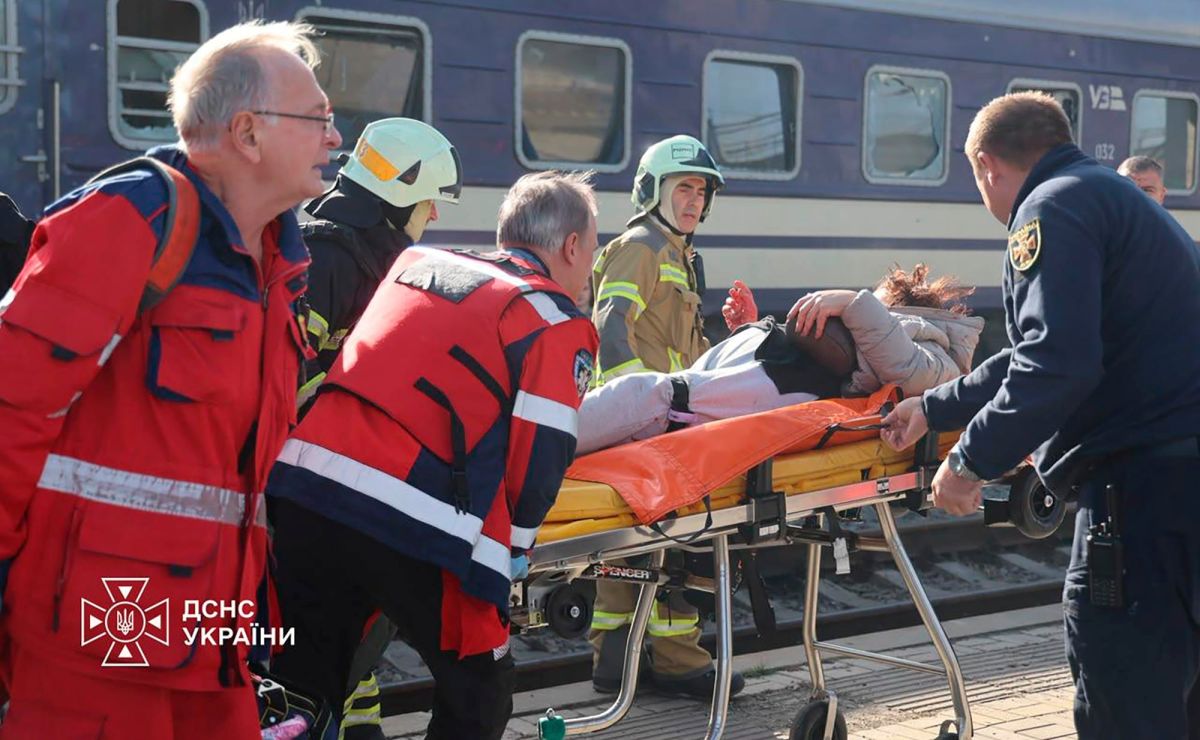 ataque-con-dron-ruso-en-estacion-de-tren-de-dnipro-deja-13-muertos-y-10-heridos