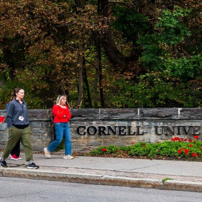 Caso Cornell: ola de apoyo a presunta víctima impulsa nueva investigación en Nueva York