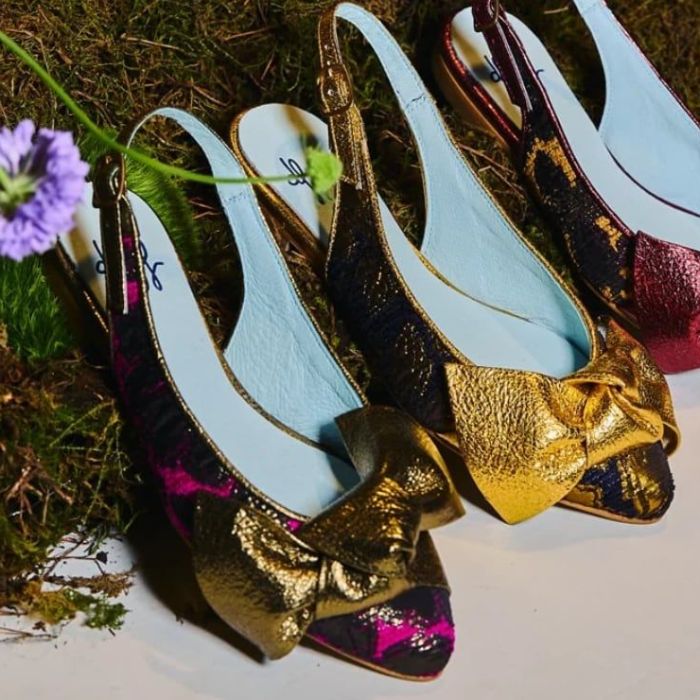 Defloresyfloreros llega a México con zapatos de edición limitada