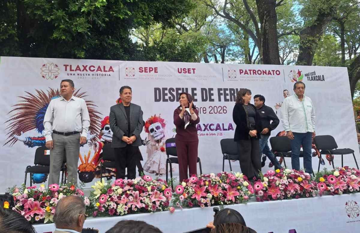 desfile-de-la-feria-de-ferias-reune-a-mas-de-7-mil-personas-en-tlaxcala