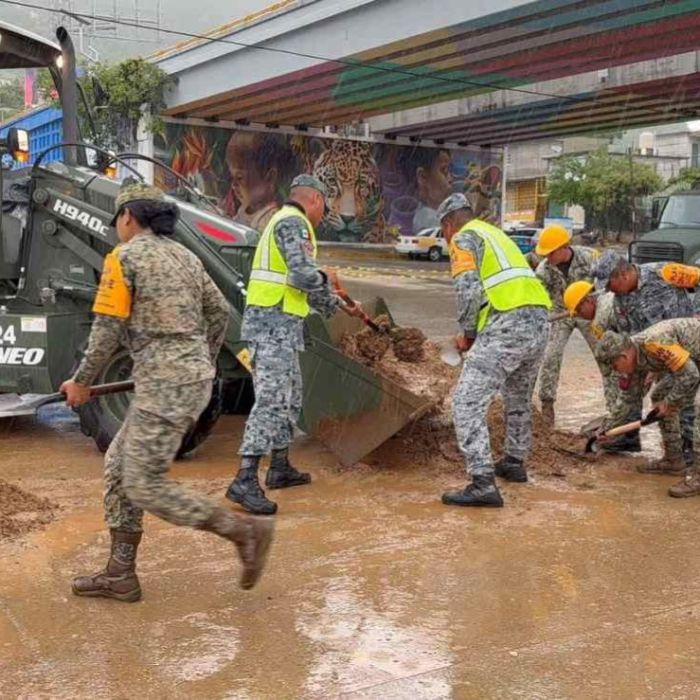 Despliegan 22 mil 589 elementos en cuatro estados por impacto del huracán Simon