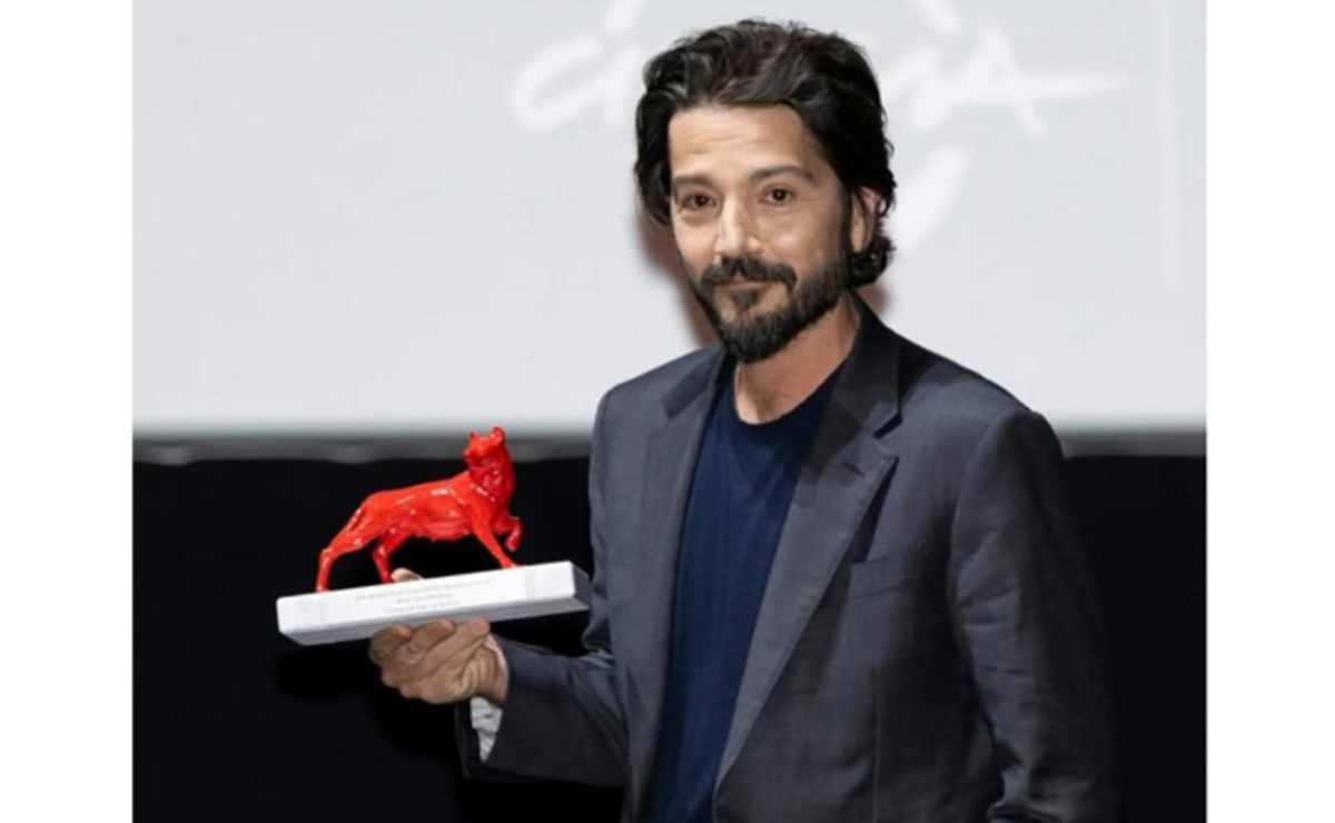 diego-luna-gana-el-premio-a-mejor-guion-en-el-festival-de-cine-de-roma-por-ceniza-en-la-boca
