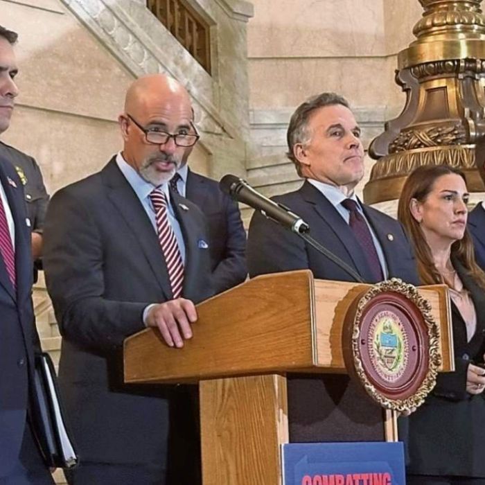 Director de la DEA afirma que corrupción de autoridades mexicanas rodeó asesinato de Camarena
