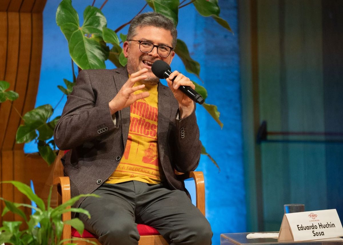 eduardo-huchin-sosa-recorre-la-musica-y-sus-contradicciones-en-un-nuevo-libro-de-ensayos