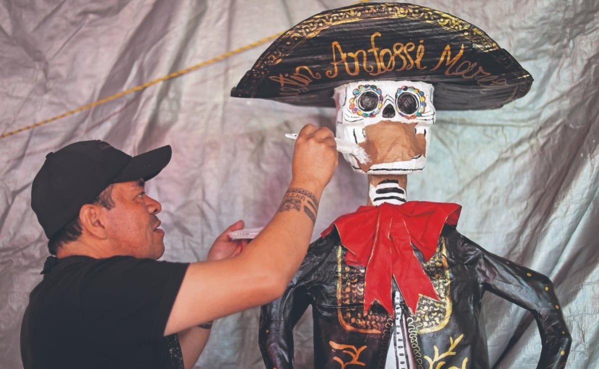 el-papel-mache-una-tradicion-viva-del-dia-de-muertos-en-la-merced-balbuena