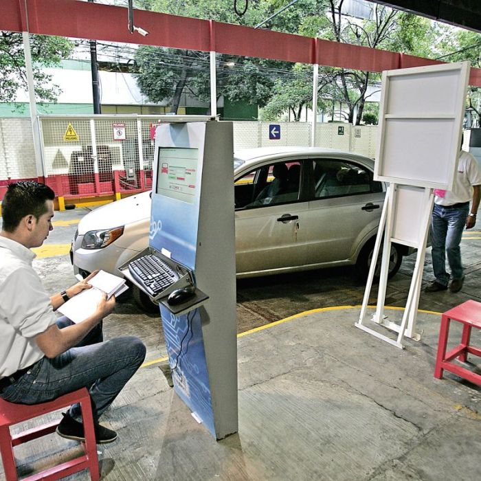 Falla en Repuve provoca retrasos en trámites de control vehicular en CDMX