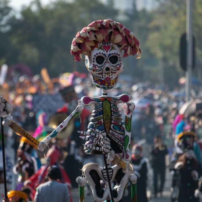 Gran Desfile de Día de Muertos 2026 cambiará su ruta: saldrá de la Diana Cazadora