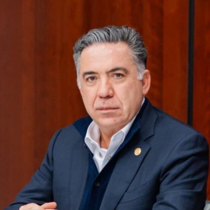 Inzunza entrega su Segundo Informe y afirma que la política debe ejercerse con honestidad