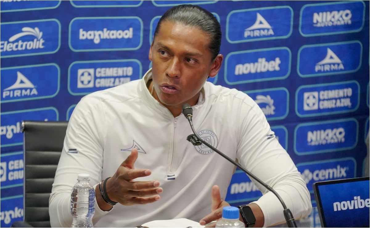 joel-huiqui-afirma-que-cruz-azul-puede-conquistar-el-campeonato-absolutamente-nadie-nos-puede-decir-que-no-podemos