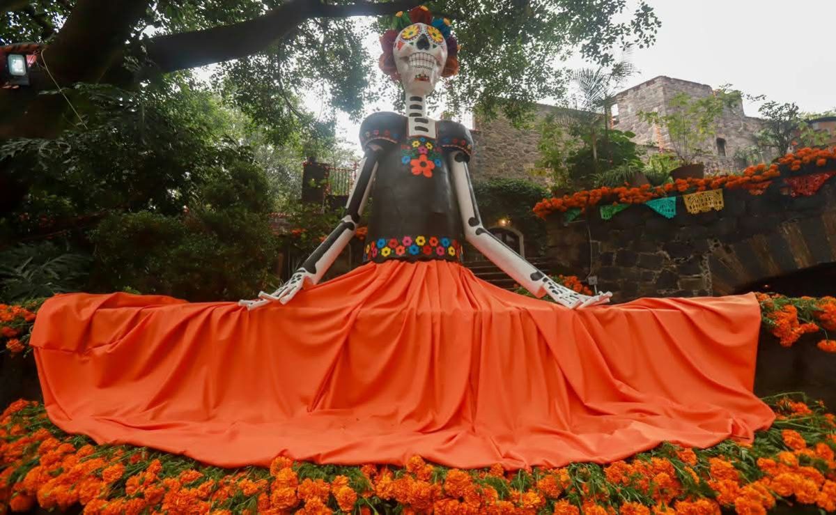 la-casa-de-emilio-el-indio-fernandez-dedica-un-altar-de-dia-de-muertos-a-elsa-aguirre