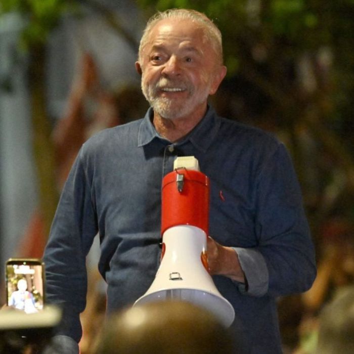 Lula cumple 81 años tras lograr un cuarto mandato en Brasil y promete trabajar “24 horas al día”