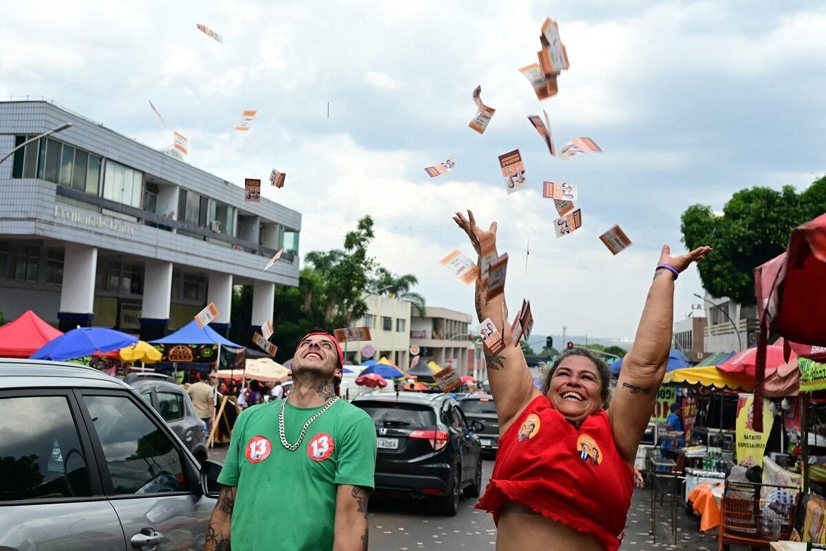 lula-denuncia-reduccion-del-transporte-publico-durante-la-segunda-vuelta-en-brasil