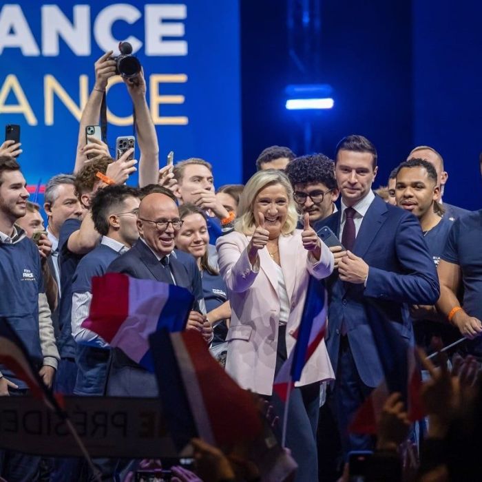 Marine Le Pen lanza su campaña presidencial en Francia con un llamado al “renacimiento”