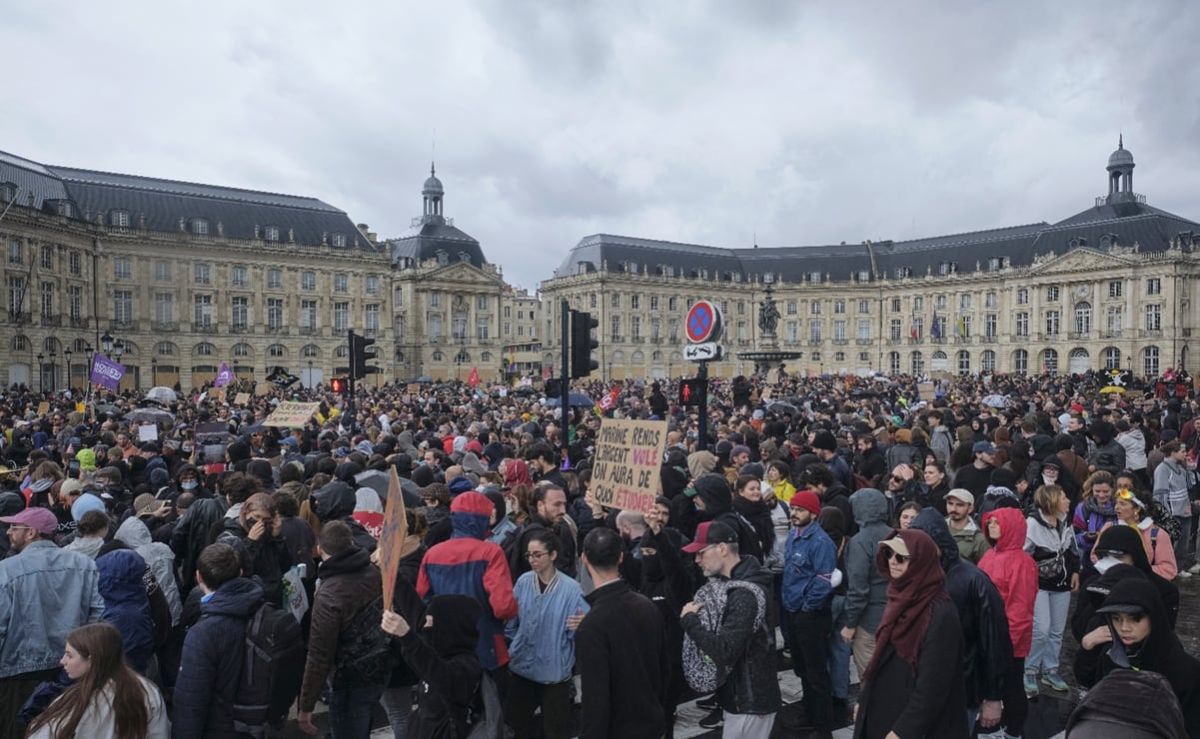 miles-protestan-en-francia-italia-espana-y-portugal-por-el-costo-de-vida-y-la-crisis-de-vivienda