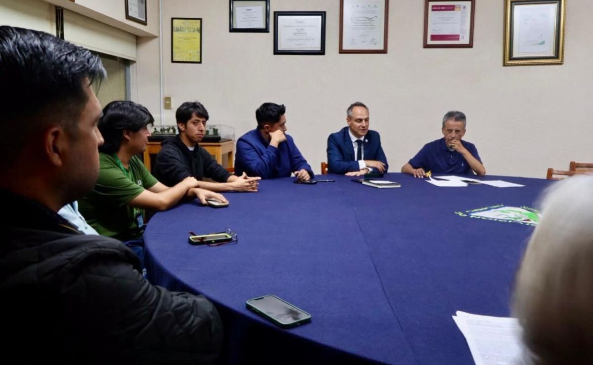 morena-pt-y-pvem-abren-mesa-de-dialogo-para-resolver-bloqueo-en-zoquiapan