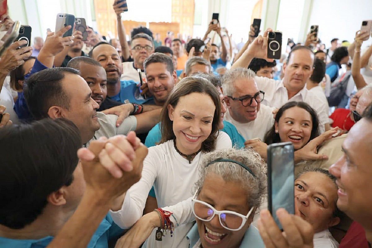 oposicion-venezolana-llama-a-avanzar-hacia-una-transicion-tras-el-regreso-de-maria-corina-machado