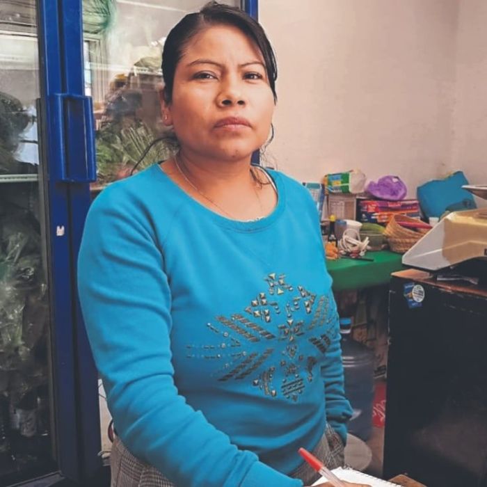 Población de Oaxaca recurre a consultorios junto a farmacias ante carencias en servicios públicos