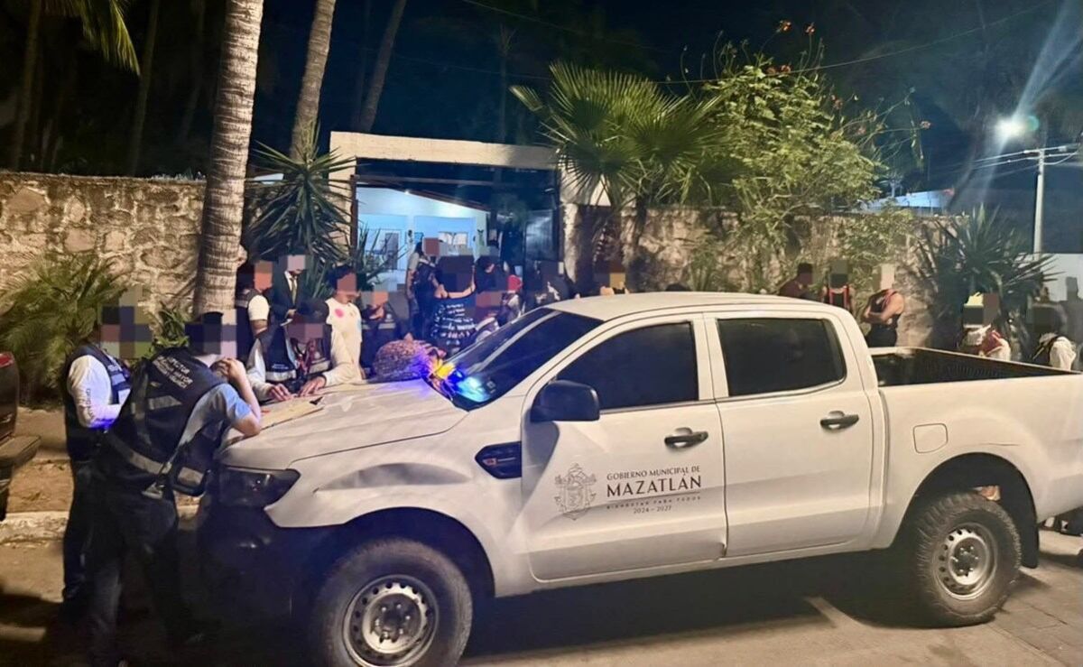 prohiben-venta-de-alimentos-y-bebidas-alcoholicas-en-panteones-de-mazatlan-por-dia-de-muertos
