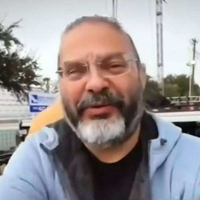 Ramón Ayala Jr. se entrega en Texas tras ser acusado de agresión sexual