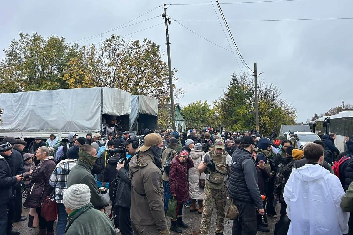 rusia-y-ucrania-concluyen-mision-humanitaria-conjunta-en-oleshki-durante-una-tregua-inedita