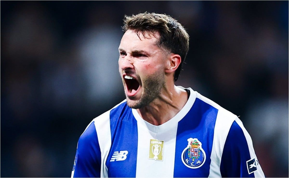 santiago-gimenez-rompe-su-sequia-y-clasifica-al-porto-a-la-final-four