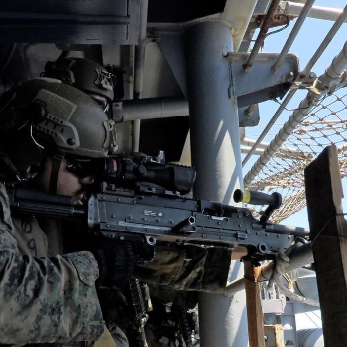 Senado autoriza ingreso de 28 Navy SEAL armados para adiestramiento en México