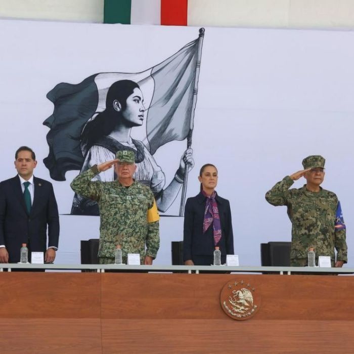 Sheinbaum destaca labor humanista de las Fuerzas Armadas durante el 60 aniversario del Plan DN-III-E