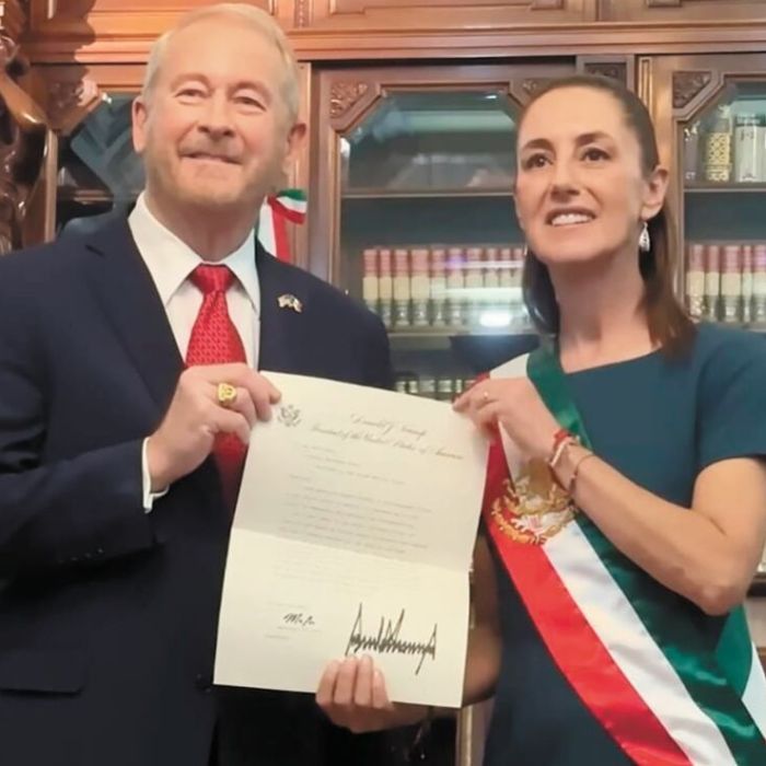 Sheinbaum y Ronald Johnson chocan por seguridad y soberanía; así han sido sus desencuentros