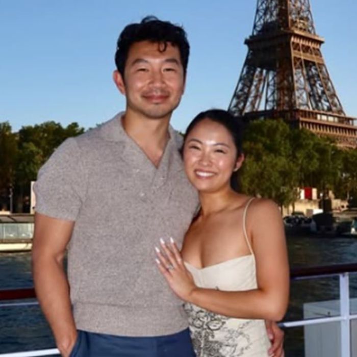 Simu Liu se casa con Allison Hsu en Francia tras cuatro años de relación