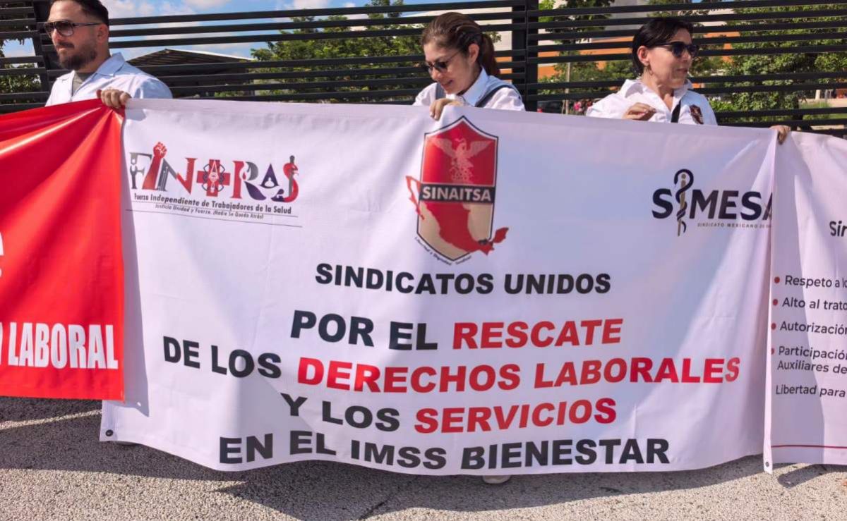 trabajadores-del-hospital-ohoran-bloquean-el-periferico-de-merida-por-demandas-laborales