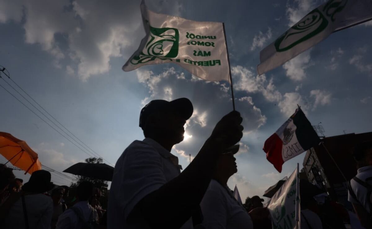 trabajadores-del-imss-bloquean-accesos-de-segob-y-anuncian-nuevas-protestas