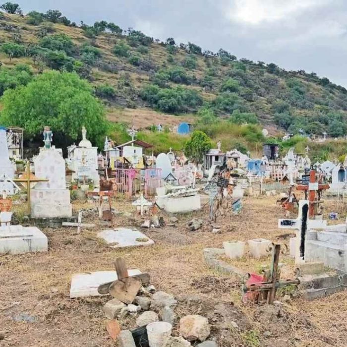 Valle de Chalco realizará exhumaciones para recuperar espacios en panteones saturados