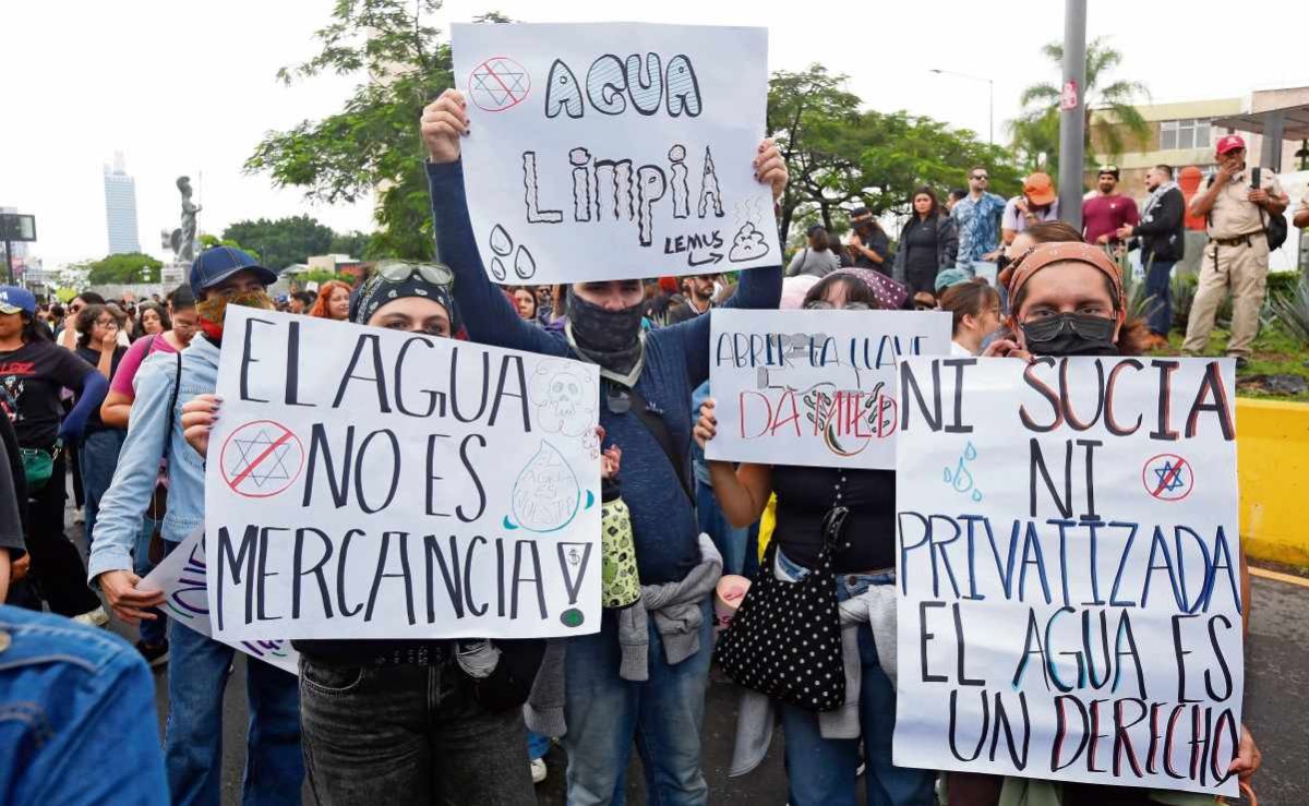 vinculan-a-proceso-a-cuatro-detenidos-durante-protesta-por-agua-limpia-en-guadalajara