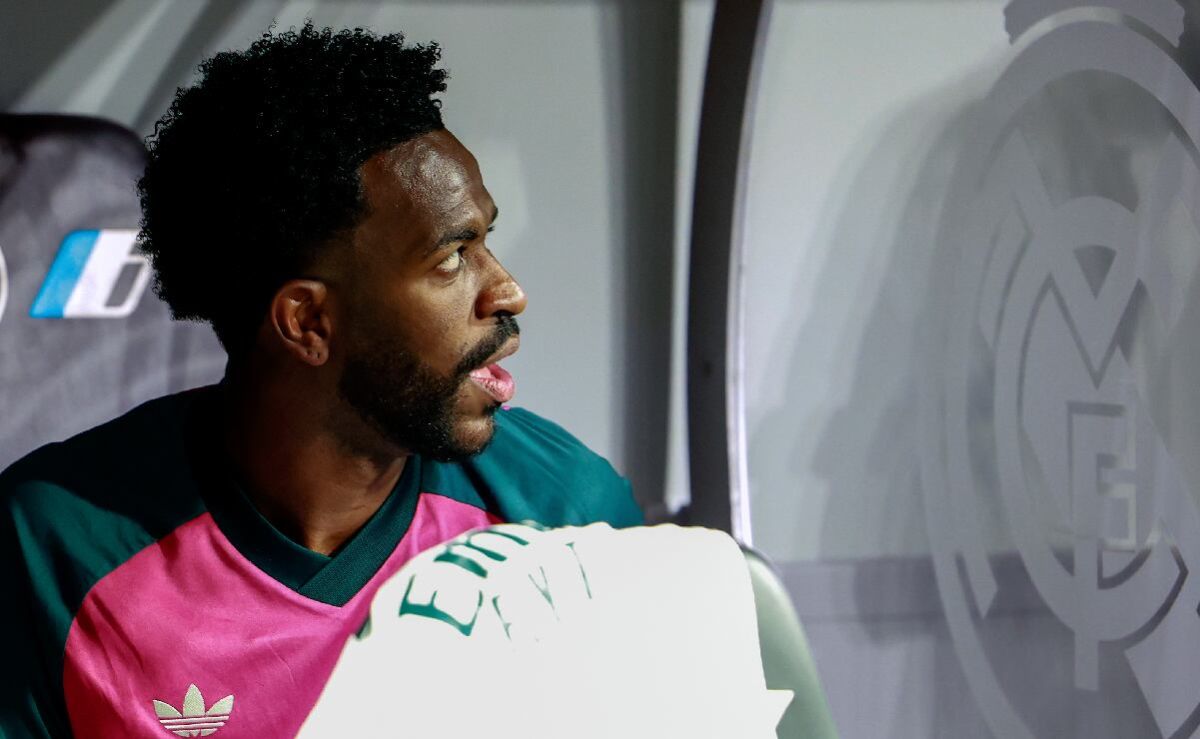 vinicius-recibe-cuatro-partidos-de-sancion-y-se-pierde-el-clasico-contra-barcelona