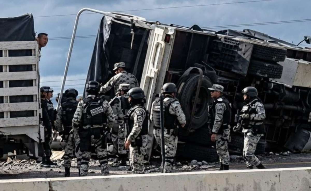 vuelca-camion-de-la-guardia-nacional-en-la-carretera-campeche-merida-reportan-dos-fallecidos