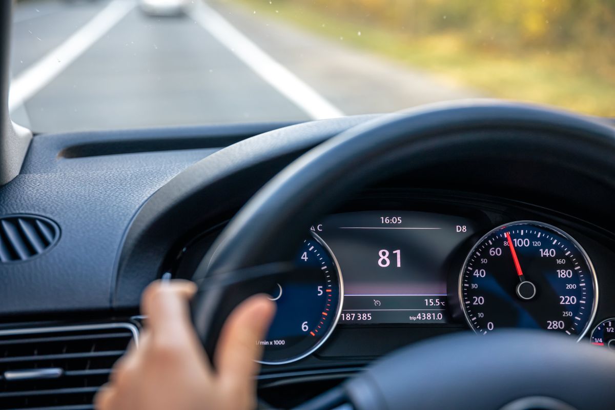 cuantos-anos-puede-circular-diariamente-un-auto-depende-del-holograma